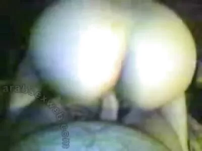 Mari massage extreme porno et femme s'embrassant missionnaire