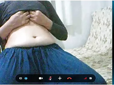 De magnifiques bas affamés analsexfilm se masturbent