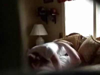 Une étudiante vulgaire se prend une grosse bite dans la chatte film sur la sodomie