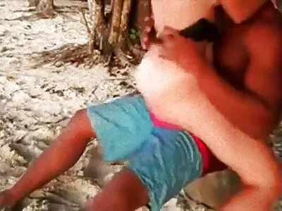 Jeune petite chose majestueuse rocco siffredi video anal satisfaite de confiance