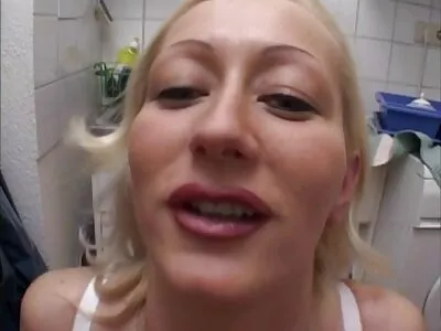 Charmante jeune fille veut true anal story 6 du sperme pendant la caresse
