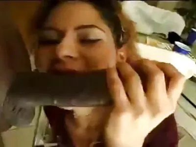 Sexe quotidien avec sa femme ligotée sur un canapé mike adriano films moelleux
