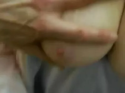Problème mec chevauchant activement dans la xxx sodomie merde